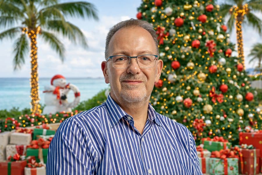 Andrew Vincent, the Chair of the Cayman Heart Foundation, delivering a Christmas message.